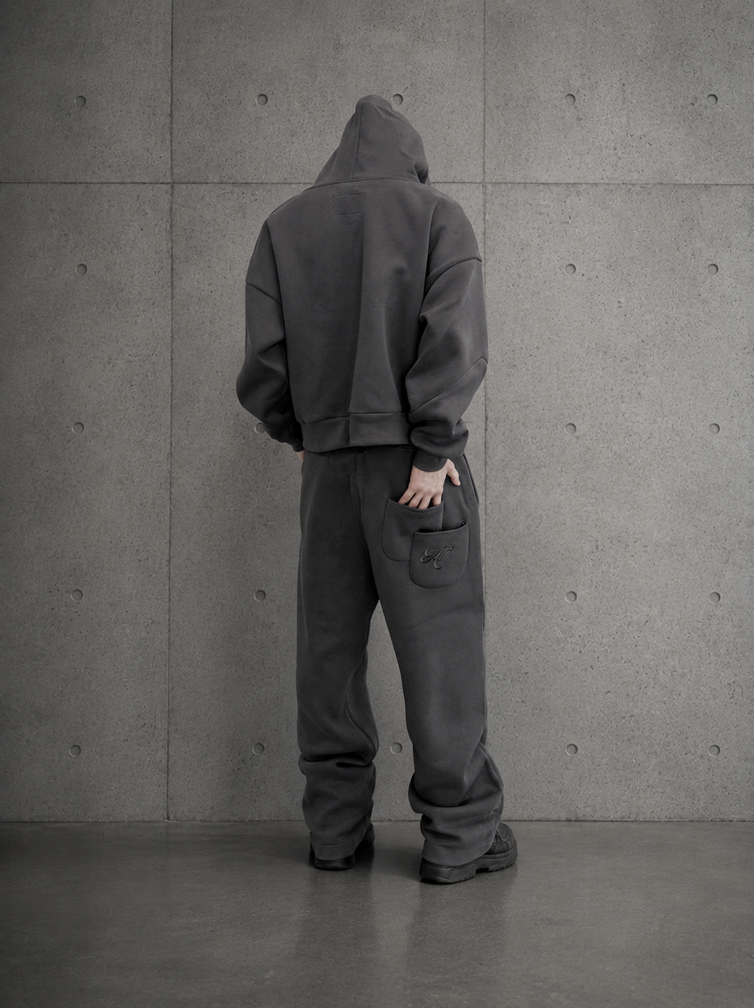 Minimal Street Sweat Setup