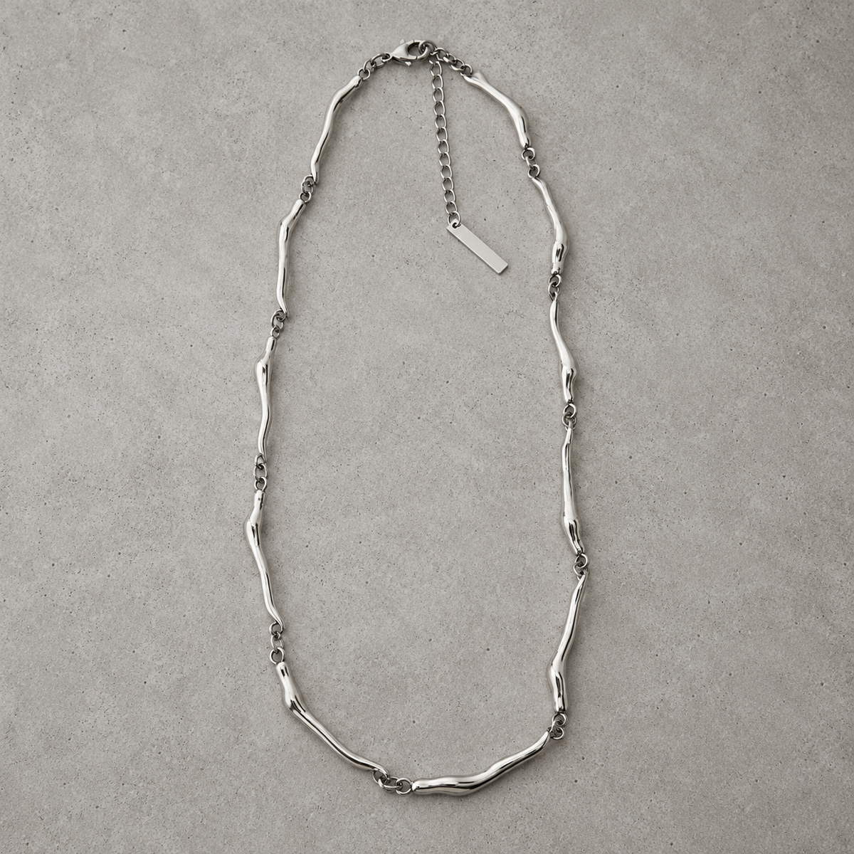 Organic Curve Chain Necklace