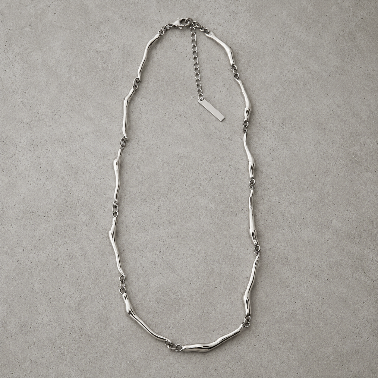 Organic Curve Chain Necklace