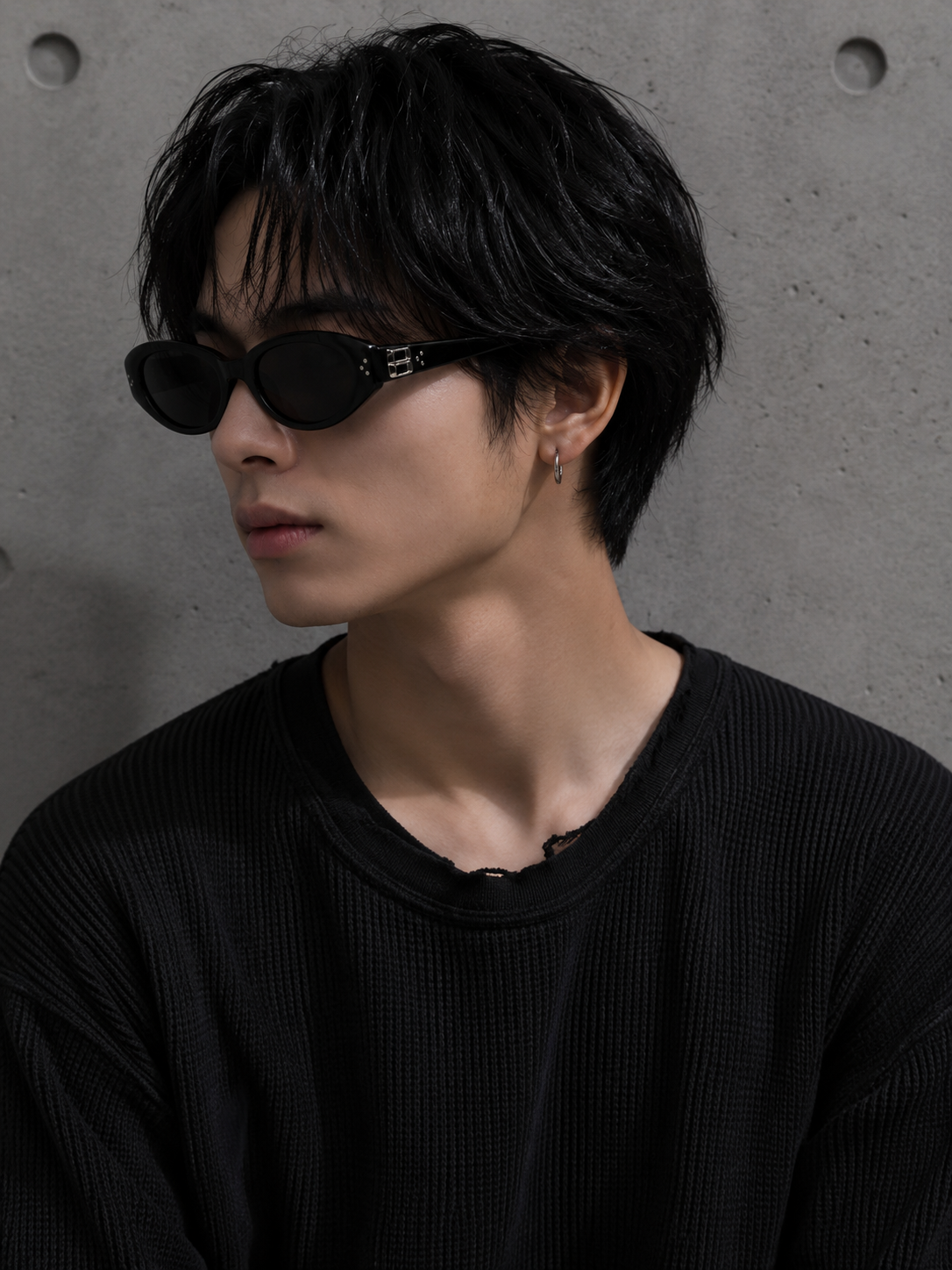 Bold Frame Sunglasses