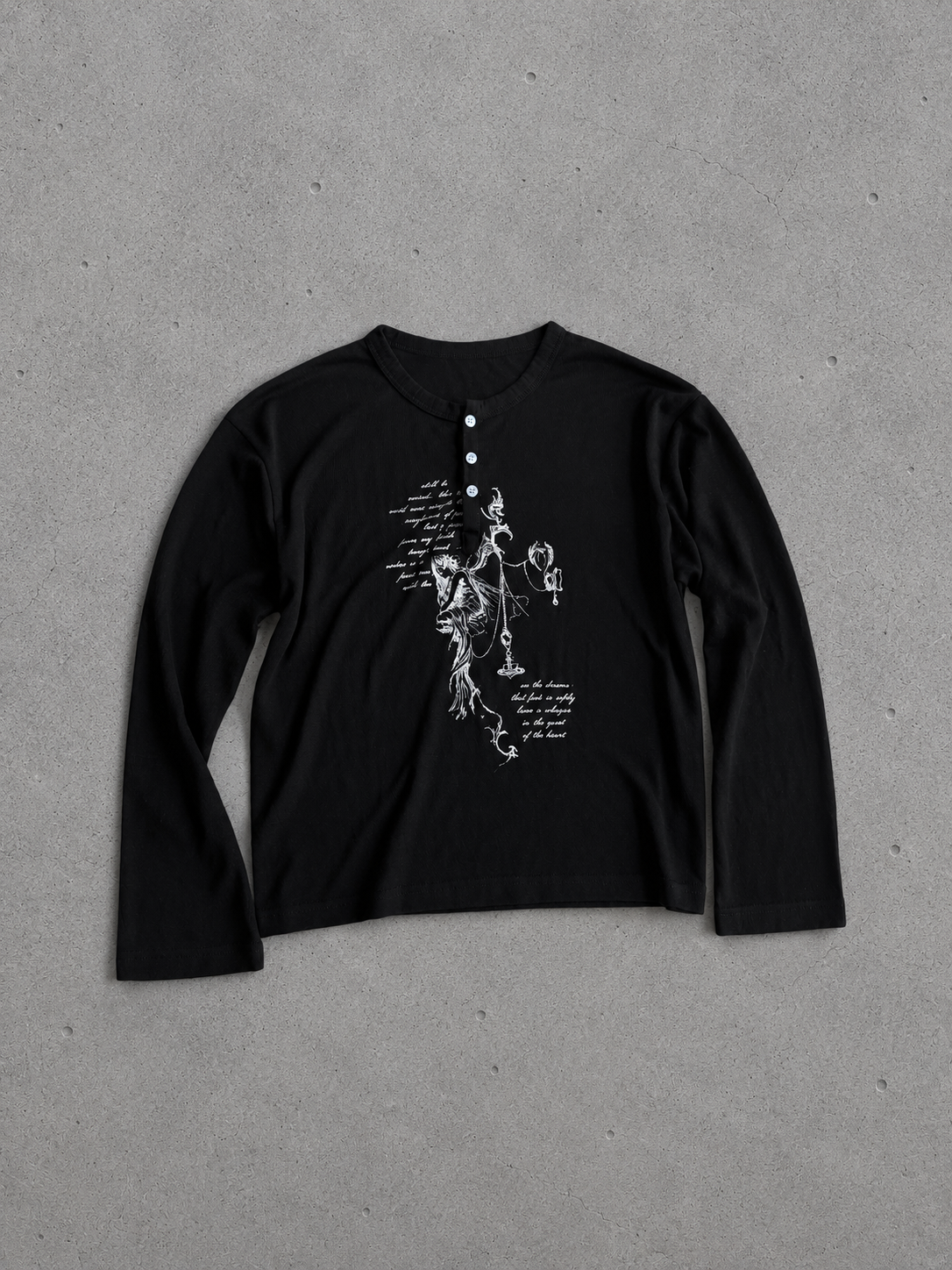 Vintage Art Graphic Long Sleeve Tee